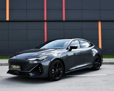 фото Changan Uni-V