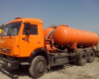 фото Аренда и услуги ассенизатора от 3,75 м.куб до 15 м.куб