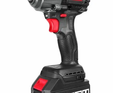 фото Аккумуляторный гайковерт TEH LI-LW500N