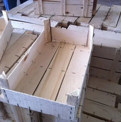 Фото №0 Деревянные ящики из шпона