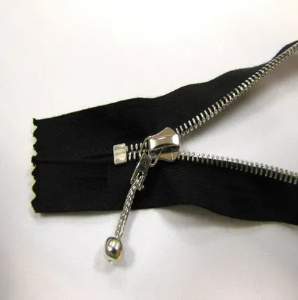 Фото №0 Молния LIL 2110 NI KETTE - 18 cm