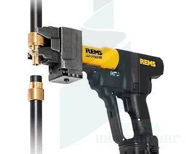 фото Аккумуляторный аксиальный пресс REMS Ax-Press 40 базовый пакет в ст. ящике