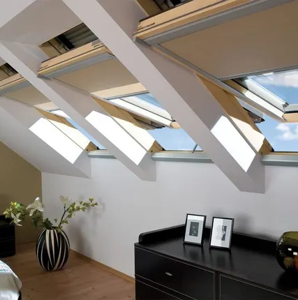 Фото №0 Окно мансардное FAKRO FTP-V U3 Z-Wave с автом. системой открывания 78х118