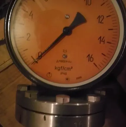 Фото №0 Манометры
