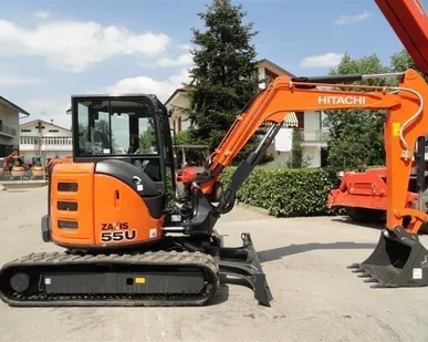 фото В мини-Экскаватор HITACHI ZX55U
