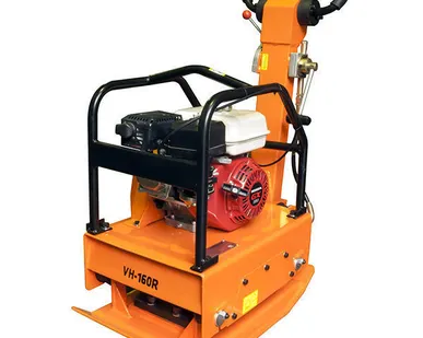 фото Виброплита реверсивная GROST VH 160R