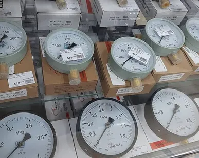 фото Манометры