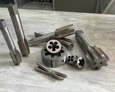 фото Метчики и плашки(лерки)