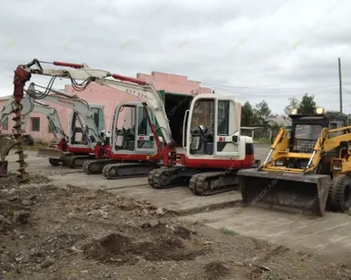 фото Аренда мини-экскаватора Takeuchi TB 145, Омск