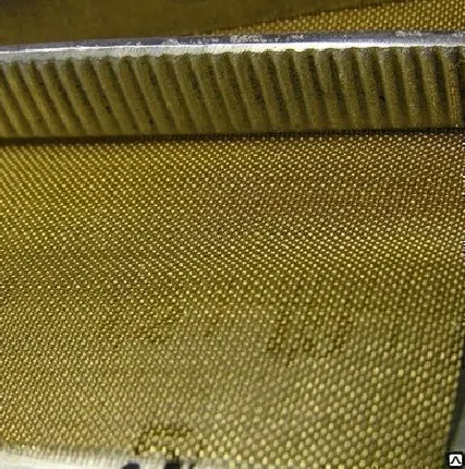 Фото №0 Сетка латунная ГОСТ 6613-86 полутомпаковая ячейка 0,5мм d=0,25мм