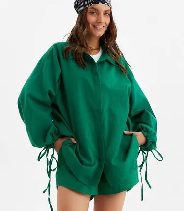 Фото №0 Костюм женский (блузка, шорты) MINAKU: Casual Collection цвет зелёный, размер 46