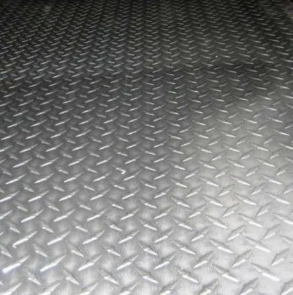 Фото №0 Лист рифленый ромб 3сп, 8 мм