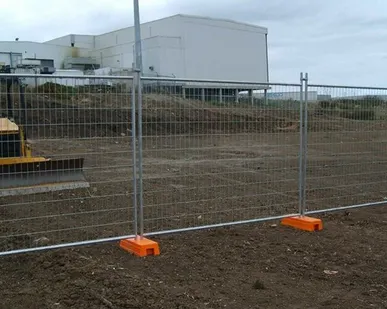 фото Временные строительные ограждения Екатеринбург