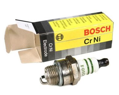 фото Свеча зажигани BOSCH WSR 6 F для бензопил