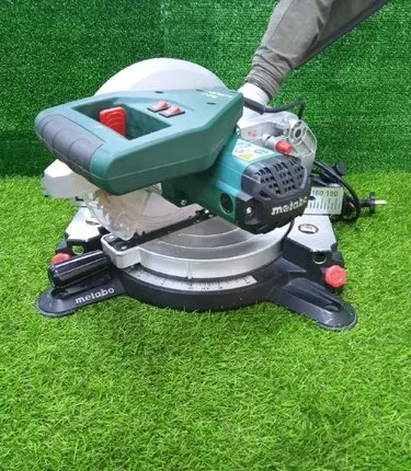 Фото №0 Аренда пила торцовочная Metabo