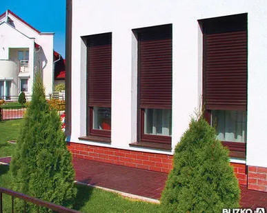 фото Защитные рольставни с автоматическим приводом