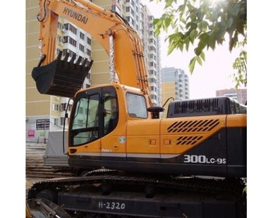 фото Экскаватор гусеничный HYUNDAI R300LC-9S