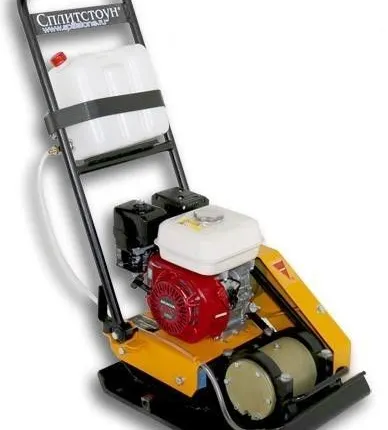 Фото №0 Виброплита VS-244 (бензин.) с антивибрационной рукояткой