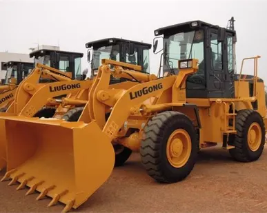 фото Аренда фронтального погрузчика с ковшом от 3 м3