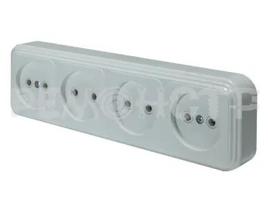 фото Розетка 4-х местная открытой установки без з/к RA 16-464 белый Викинг SVET (1/35)