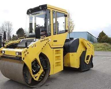 фото Комбинированный виброкаток BOMAG BW 151 AC-50