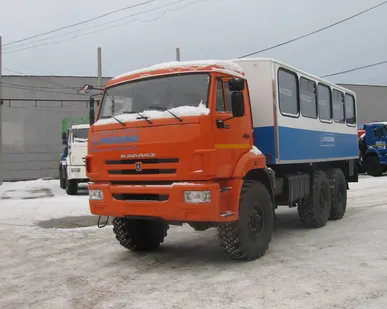фото Вахтовый автобус 26 мест на шасси Камаз 5350-3061-42