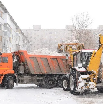 Фото №0 Вывоз снега с территории