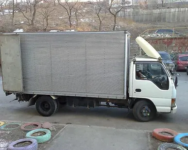 фото Аренда трёхтонника. Грузоперевозки. Грузчики