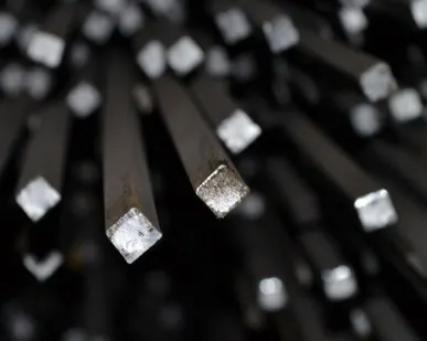 фото Квадрат 8х8 мм ст 35 ГОСТ 2591