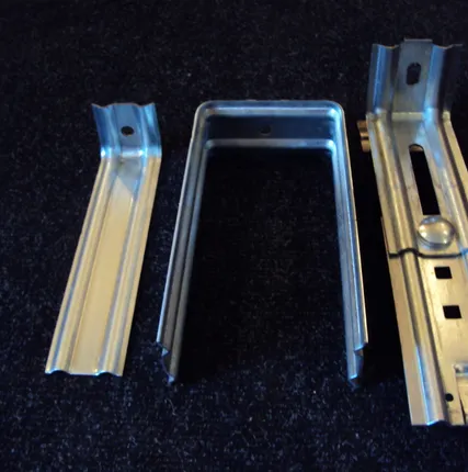 Фото №2 Кляммера от производителя.