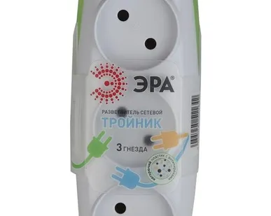 фото Разветвитель 3-м SP-3-W без заземл.(10/60/1200) бел. ЭРА C0045527