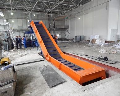 фото Ленточный конвейер Z-образный