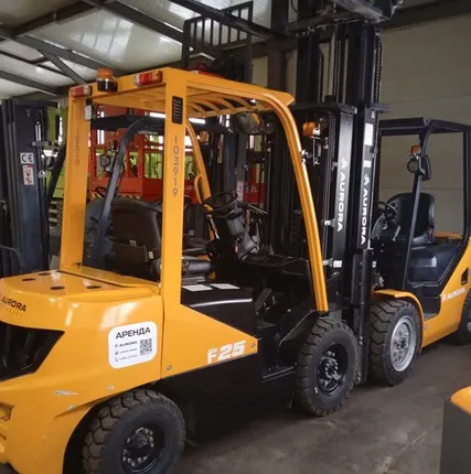 Фото №0 Аренда вилочного погрузчика