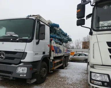 фото Автобетононасос Зумлион 40 метров.