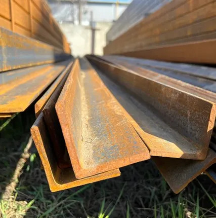 Фото №0 Уголок 63х63 4,0