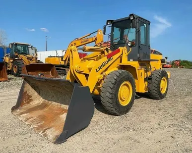 фото Аренда фронтального погрузчика LiuGong CLG 836