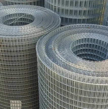 Фото №0 Сетка оцинкованная 50х50х1,4 мм (высота 1,5м, дл.50м) МЕТРАЖОМ