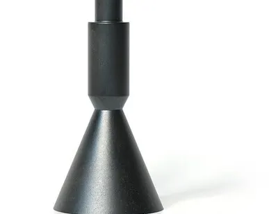 фото Центрирующий конус для центровки базы и пластины на ручном фрезере.