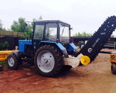 фото Услуги баровой машины траншеекопатель на базе МТЗ