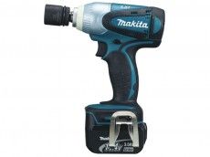 Фото №0 Аккумуляторный гайковерт Makita DTW250RFE