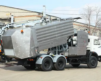 фото Комбинированная машина КО-560А-01 (Дилер)