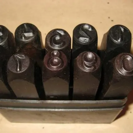 Фото №0 КЛЕЙМО стальное и твердосплавное № 4 ЦИФРА сталь