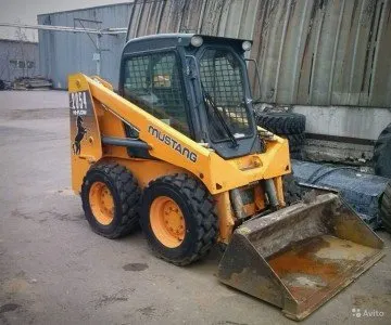 Фото №0 Услуги по аренде мини-погрузчика JCB ROBOT 1100 Tracked