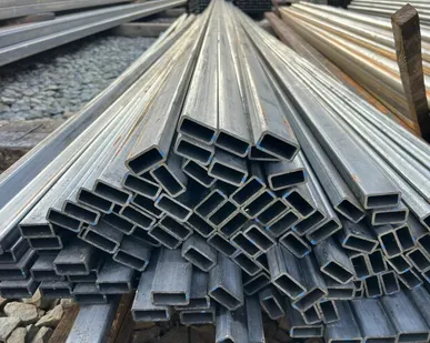 фото Профильные трубы