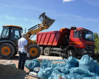 фото Услуги по вывозу мусора