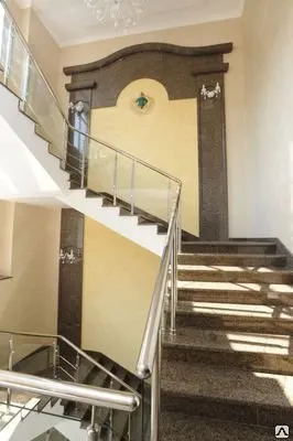 Фото №0 Гранитная лестница