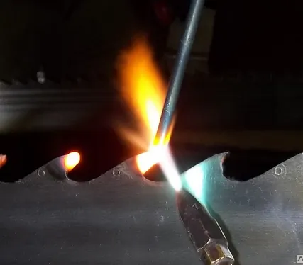 Фото №0 Широкие ленточные пилы