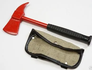 фото Топор пожарный поясной