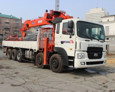 фото Kanglim KS5206 (15тонн) на базе Hyundai Trago (HD320 10x4, 5 осей)