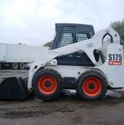 Фото №0 Мини-погрузчик Bobcat s175 аренда